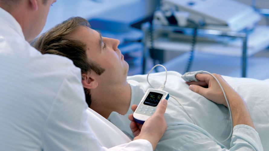 Oxytrue Hand-held pulse oximeter for highly precise and reliable measurements